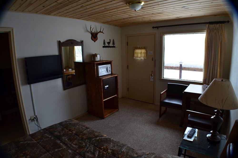 Curriers Lakeview Lodge Rice Lake 外观 照片