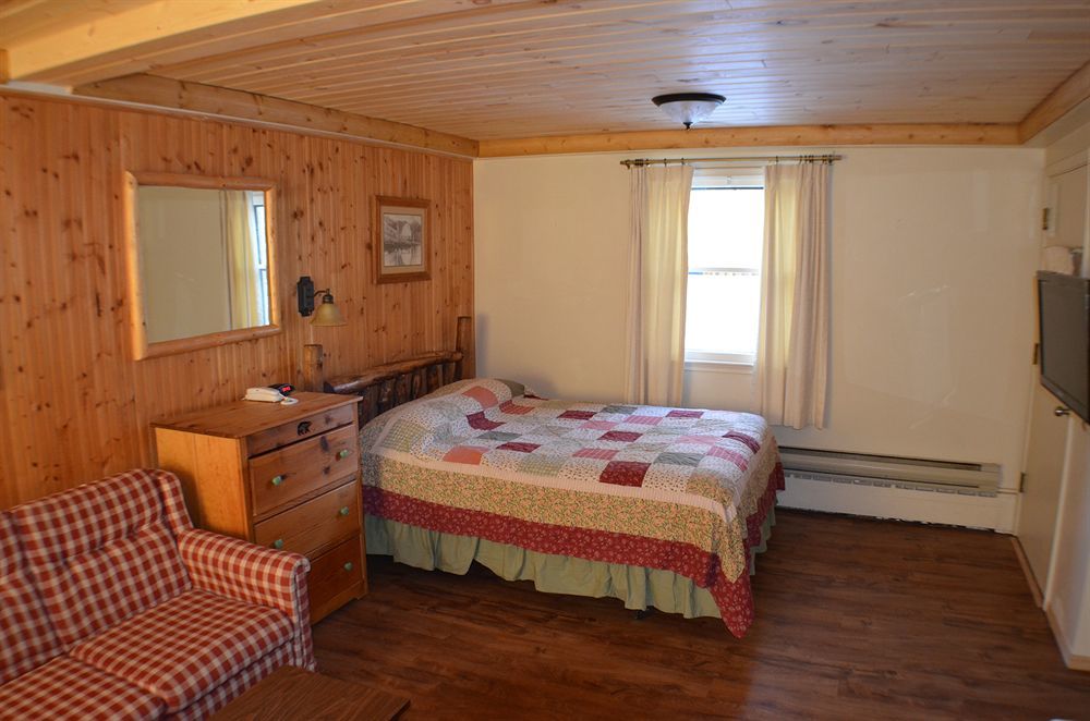 Curriers Lakeview Lodge Rice Lake 外观 照片