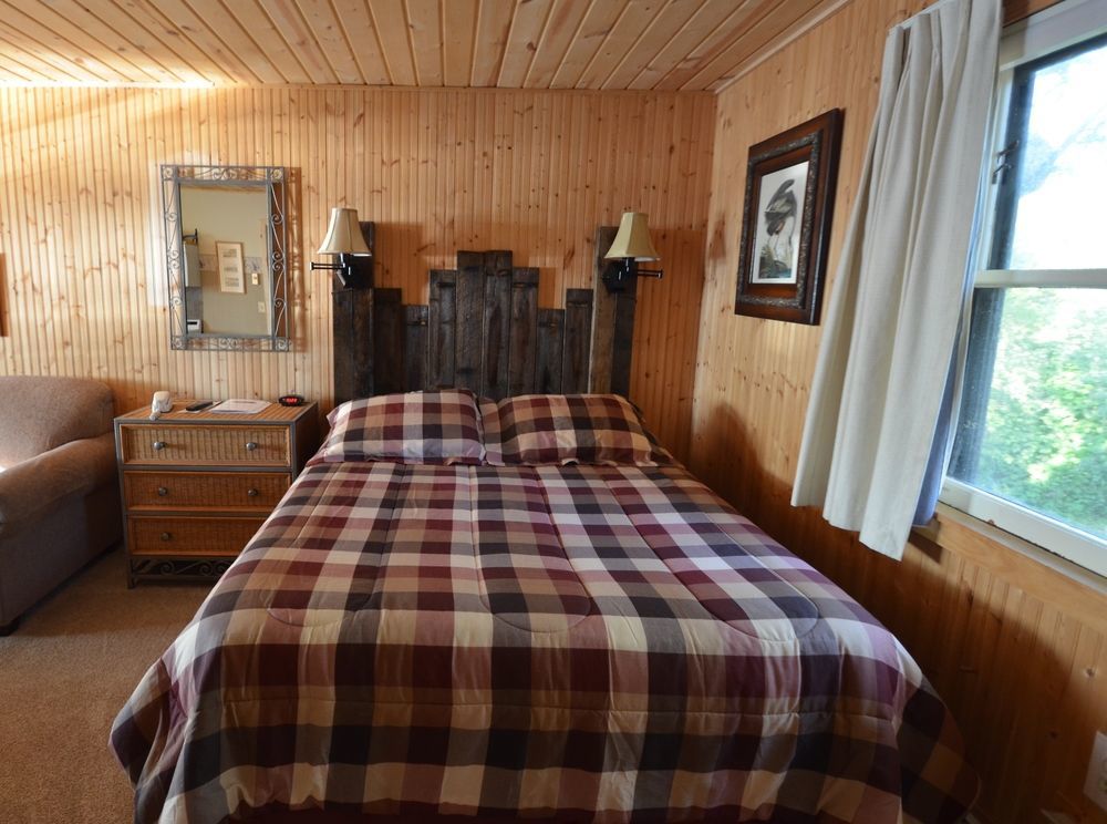 Curriers Lakeview Lodge Rice Lake 外观 照片